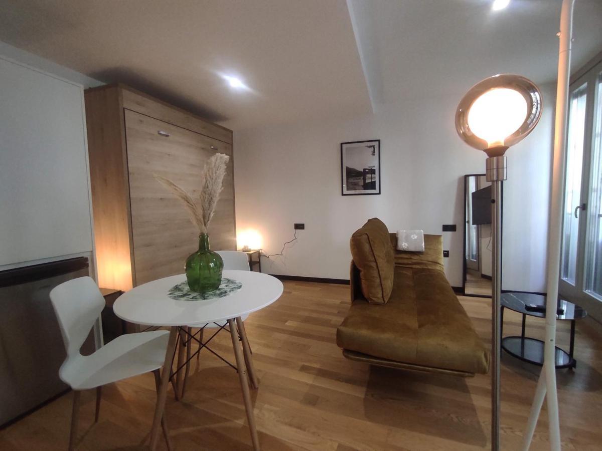 1A. Estudio Para Disfrutar Y Tapear En Ourense Esterno foto