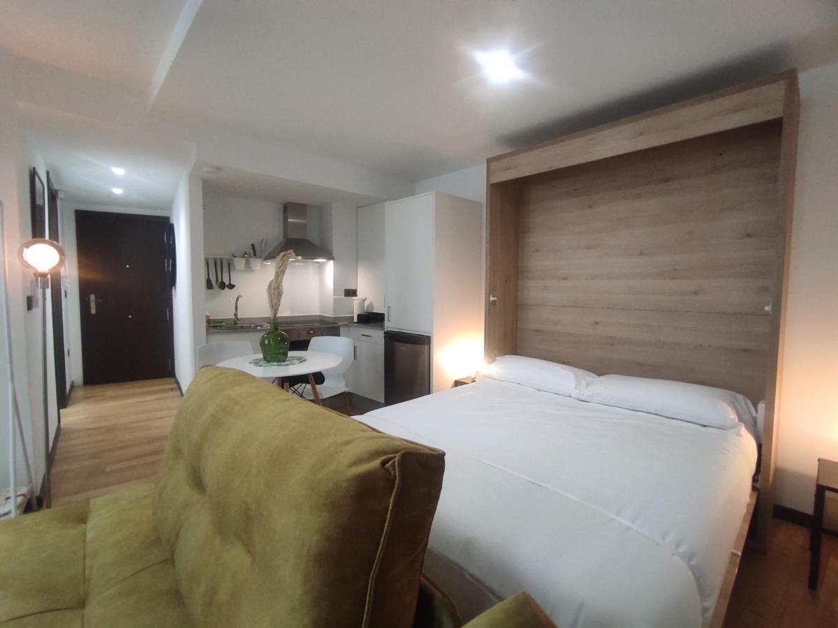 1A. Estudio Para Disfrutar Y Tapear En Ourense Esterno foto